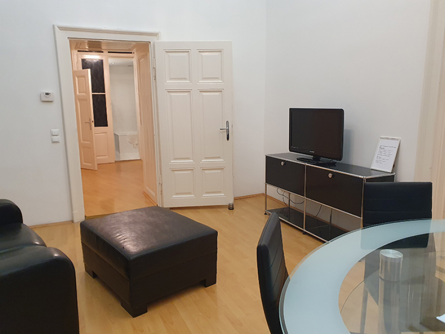 Apartment 4